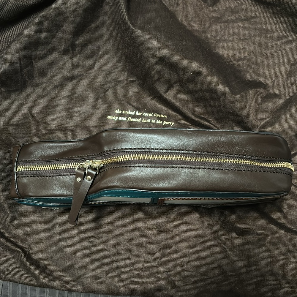 Kate Spade Road-trip Knock on Wood Woody Wagon Car Clutch - Picture 3 of 7